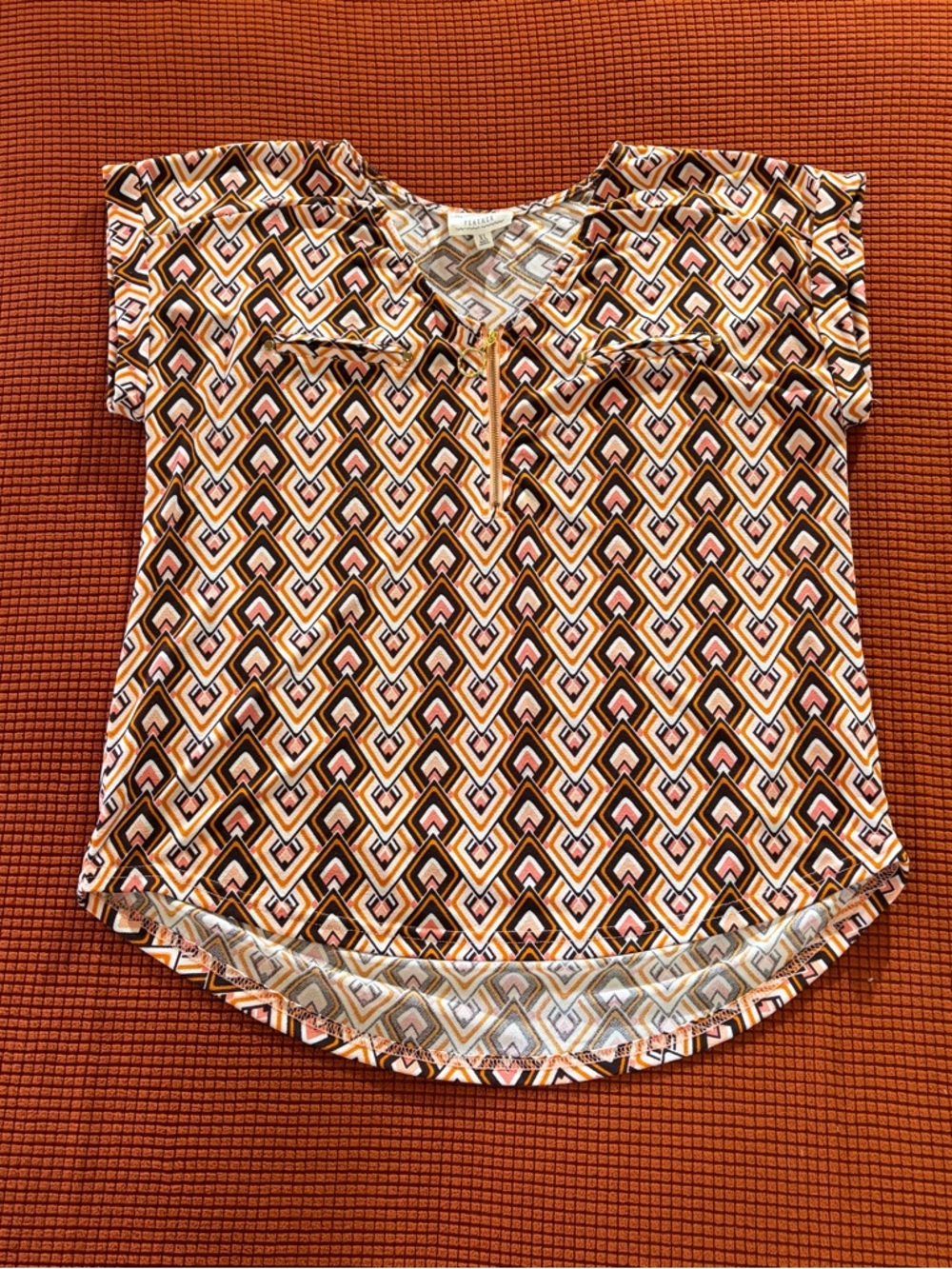 Retro Geometric Print Short-Sleeve Women's Top - Orange/Brown XL